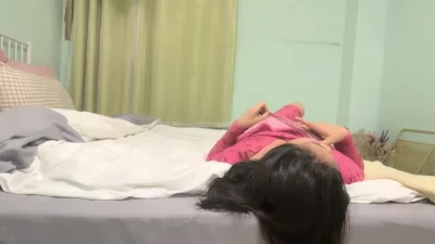 “不不要我要回家”人妻喝点小酒装迷糊故作矜持被爆插