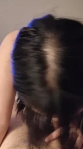 03年济南学妹被轮流抽插口交